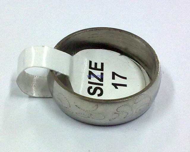 แหวน Stainless Steel หลวงพ่อเปิ่น วัดบางพระ จ.นครปฐม เบอร์ 17 พร้อมจารรอบแหวน