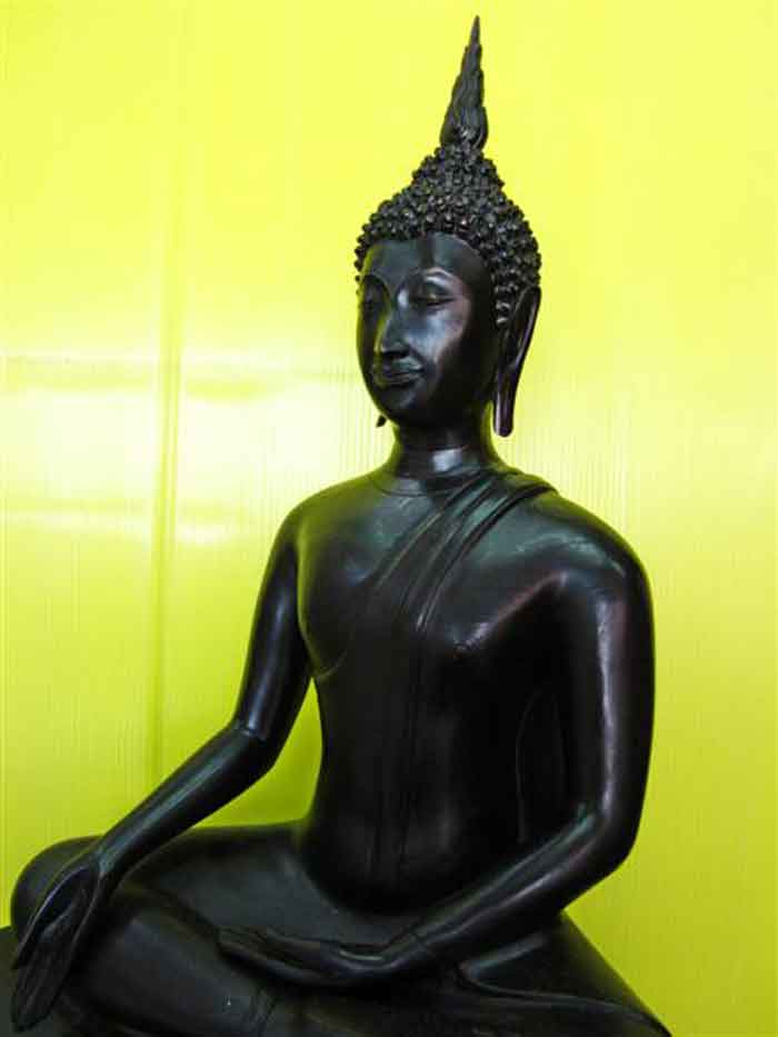 พระบูชา ภปร. 2508 (ย้อนยุค) หน้าตัก 9 นิ้ว เนื้อทองเหลืองรมดำ