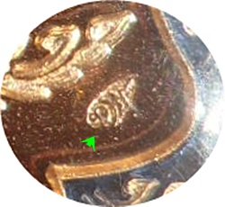 เหรียญหลวงปู่ฮก วัดราษฎร์เรืองสุข รุ่น ไตรมาส (สำเภามังกรทอง)  ปี๕๕ # ๓๖๓ ทองชมพูลงยาสามสี    
