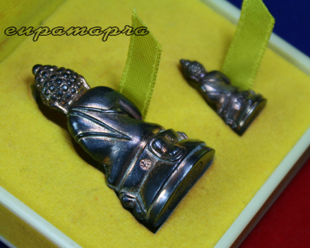 พระกริ่ง-พระชัยวัฒน์ ภ.ป.ร. จุฬาลงกรณ์ วัดบวรนิเวศวิหาร ๒๕๕๐ - 2