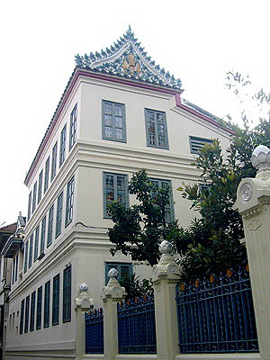 พระตำหนักปั้นหยา