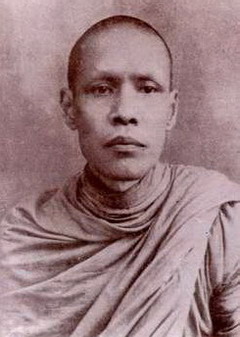 เมื่อครั้งยังดำรงพระอิสริยยศเป็นพระวรวงศ์เธอ กรมหมื่นชินวรสิริวัฒน์