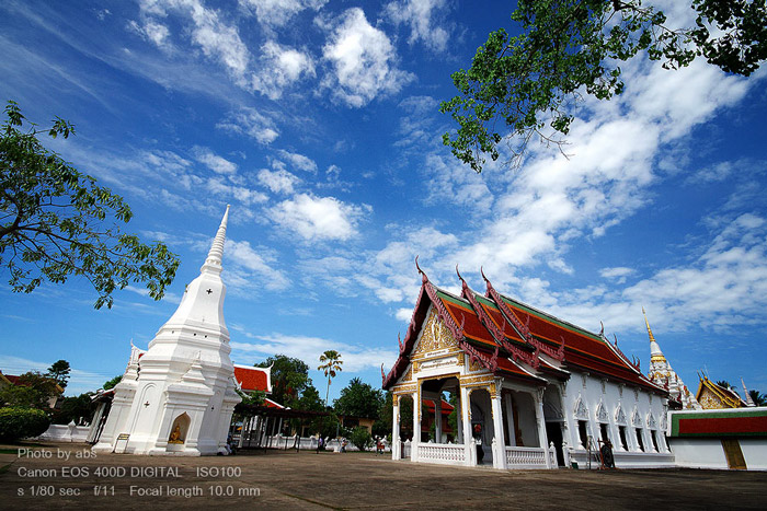 วัดพระบรมธาตุไชยาราชวรวิหาร