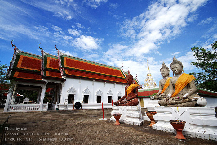 วัดพระบรมธาตุไชยาราชวรวิหาร