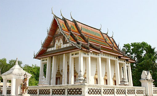 วัดชลธาราสิงเห 