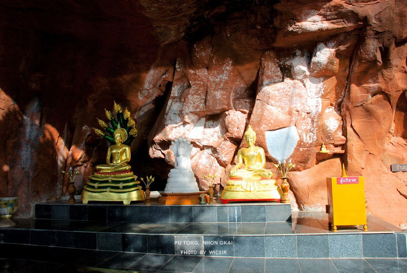 วัดเจติยาคิรีวิหาร (วัดภูทอก) 