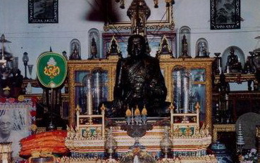 พระรูปหล่อสมเด็จพระสังฆราช (แพ ติสฺสเทโว)  ประดิษฐานในพระตำหนัก วัดสุทัศนเทพวราราม 