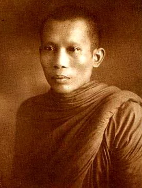 เมื่อครั้งทรงดำรงสมณศักดิ์ที่พระจุลคณิศร  (พระราชาคณะปลัดซ้ายสมเด็จพระสังฆราชเจ้า กรมหลวงชินวรสิริวัฒน์) 