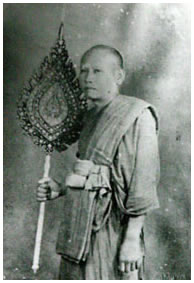 พระวิเชียรกวี (ฉัตร   อินฺทสุวณฺโณ) วัดหนัง