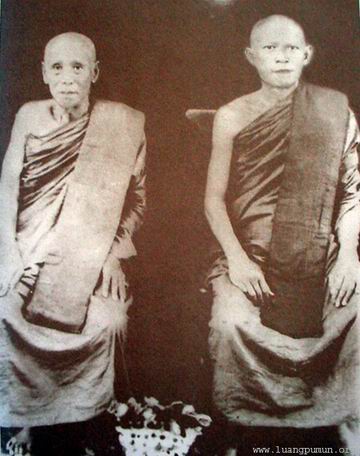 หลวงปู่เสาร์ กนฺตสีโล วัดเลียบ