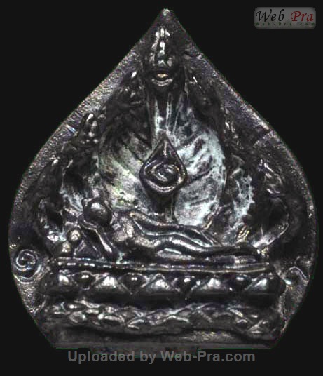 ปี พ.ศ.๒๕๒๐ พระพุทธไสยาสน์ หลวงพ่อเอีย กิตติโก (1.เนื้อนวโลหะ)