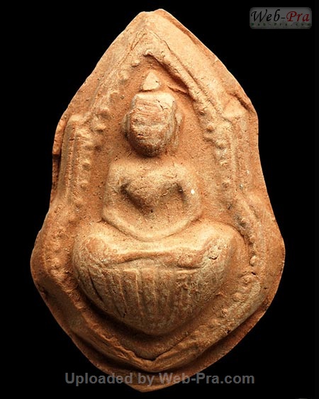 ปี 2510 พระผง รุ่น3 หลวงปู่เพิ่ม ปุญญวสโน (4.เนื้อดินเผา)