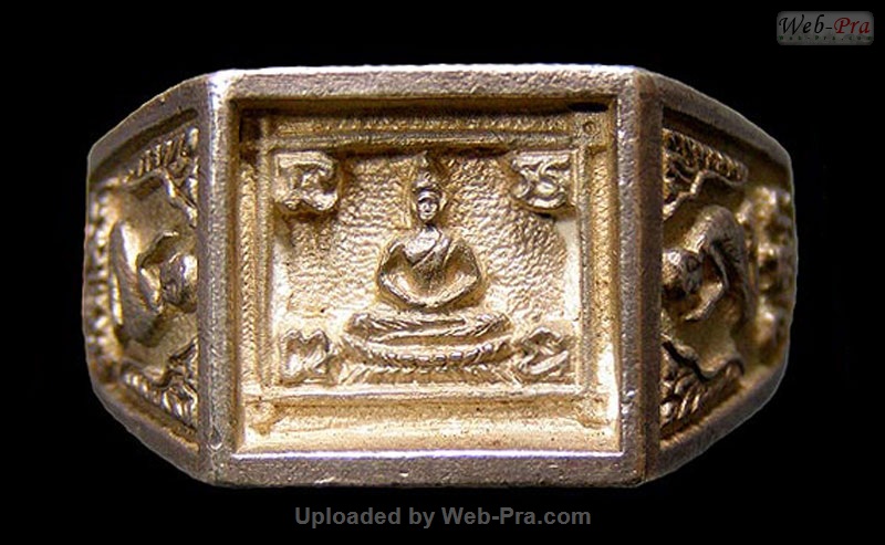 ปี 2527 แหวนพระพุทธสี่เหลี่ยม หลวงปู่ดู่ พรหมปัญโญ (2.เนื้อเงิน)