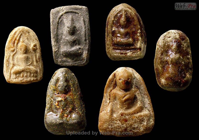 ปี 2492 พระเนื้อผง รุ่นแรก หลวงปู่ดู่ พรหมปัญโญ (1.0 พระยุคแรก)