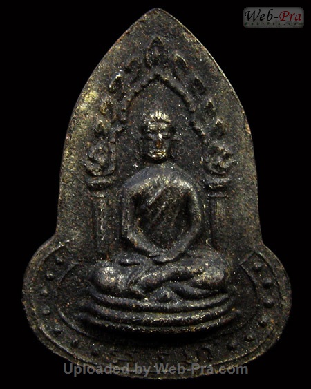 ปี 2499 พระอรหัง หลังอุ หลวงปู่เฮี้ยง วัดอรัญญิกาวาส (-)