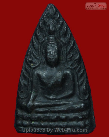 ปี 2497-2505 เหรียญหล่อ พิมพ์พระพุทธชินราช หลวงพ่อน้อย อินทสโร (1.เนื้อแร่)