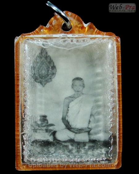 รูปอัดกระจกภาพฉลองพัดยศ หลวงพ่อสว่าง อุตฺตโร (1.รูปถ่าย)