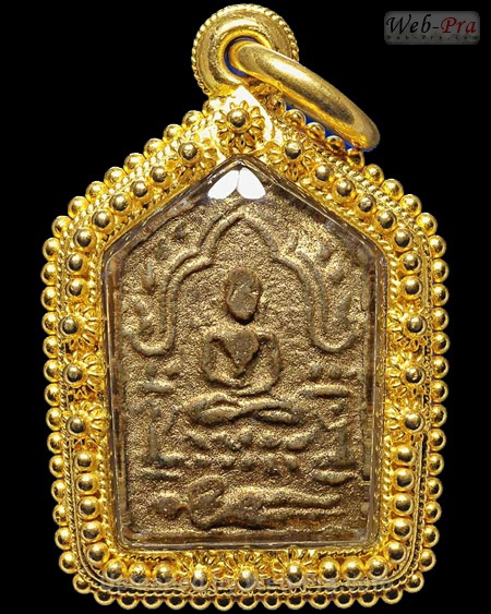 ปี 2517 พระขุนแผนผงพรายกุมาร พิมพ์เล็ก หลวงปู่ทิม อิสริโก (1.เนื้อกระยาสารท)
