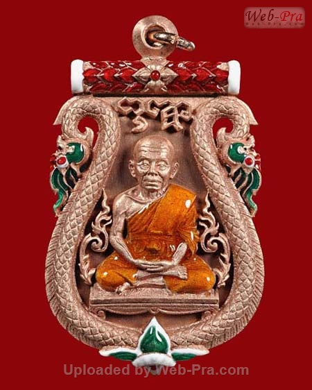 ปี 2554 เหรียญเสมาฉลุ ยกองค์ เลื่อนสมณศักดิ์ พระเทพวิทยาคม หลวงพ่อคูณ ปริสุทโธ วัดบ้านไร่ (2.ชุดกรรมการลงยา)