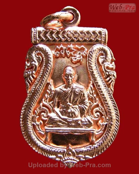ปี 2554 เหรียญเสมาฉลุ พุทธคูณสยาม หลวงพ่อคูณ ปริสุทโธ วัดบ้านไร่ (6.เนื้อทองแดง)