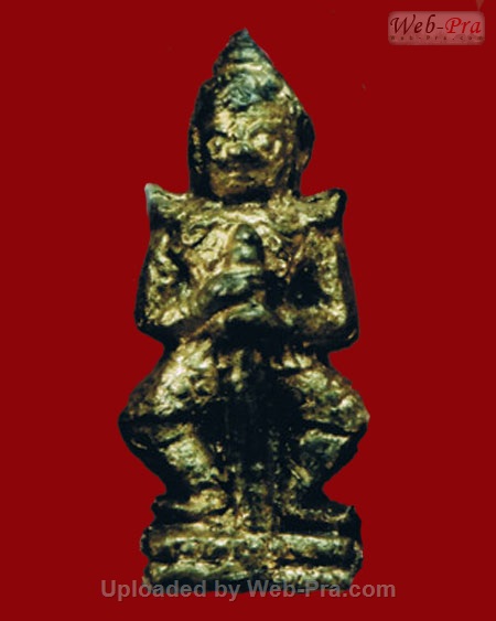 ท้าวเวสสุวรรณ ท่านเจ้าคุณศรี (สนธ์ ยติธโร)วัดสุทัศน์เทพวราราม จ.กรุงเทพฯ (พิมพ์ฐานบัวเม็ด)