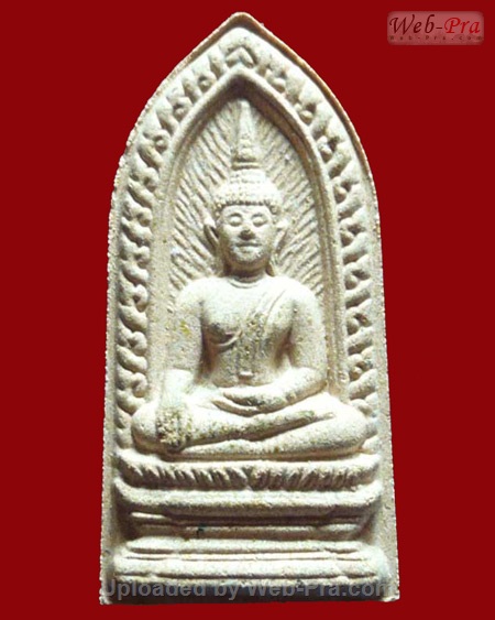 ปี 2541 พระเนื้อกระเบื้องหลังคาโบสถ์ รุ่นแรก หลวงพ่อพระใส (-)