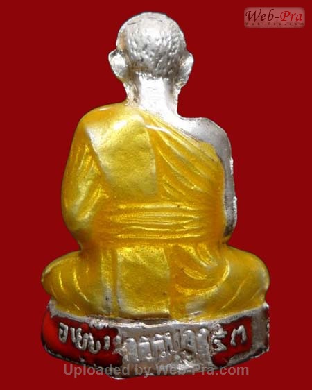 ปี 2553 พระปั๊มรูปเหมือน รุ่น อายุยืน หลวงพ่อคูณ ปริสุทโธ วัดบ้านไร่ (2.เนื้อเงินลงยา)
