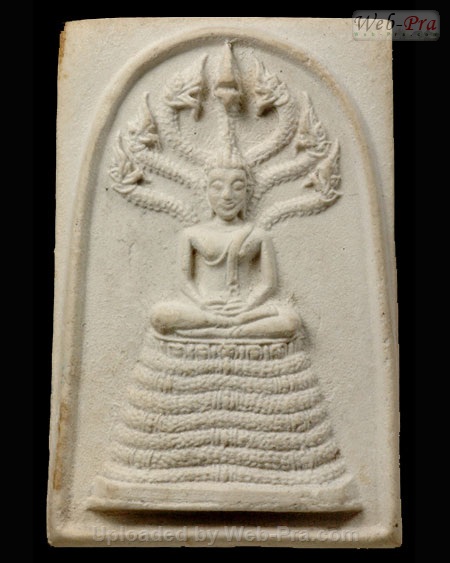 ปี 2513 พระสมเด็จนาคปรก7ชั้น หลังรูปท่านฯ ท่านเจ้าคุณนรฯ (1.เนื้อผง)