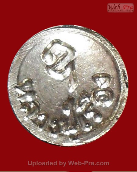 ปี 2539-2540 รุ่งเรืองจงเจริญ พระเม็ดกระดุม หลวงปู่เรือง (2.เนื้อเงิน)