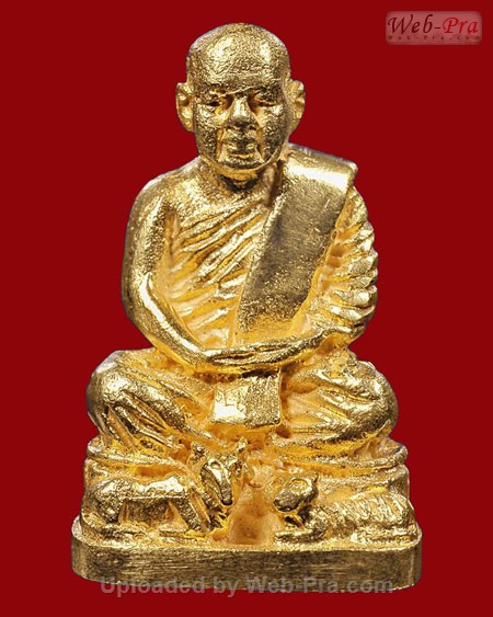 ปี ๒๕๓๖ รูปลอยองค์ รุ่น19 กริ่ง เสือ-วัว เล็ก พระอาจารย์สมชาย ฐิตวิริโย (เนื้อทองคำ)