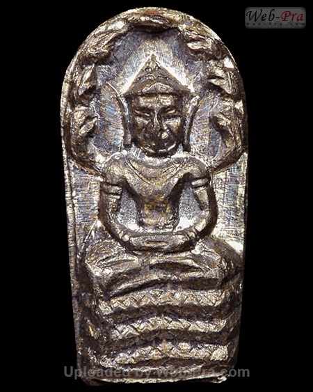 ปี 2517 พระปรกใบมะขาม หรือปรกจ้อย หลวงปู่ทิม อิสริโก (2.เนื้อเงิน)