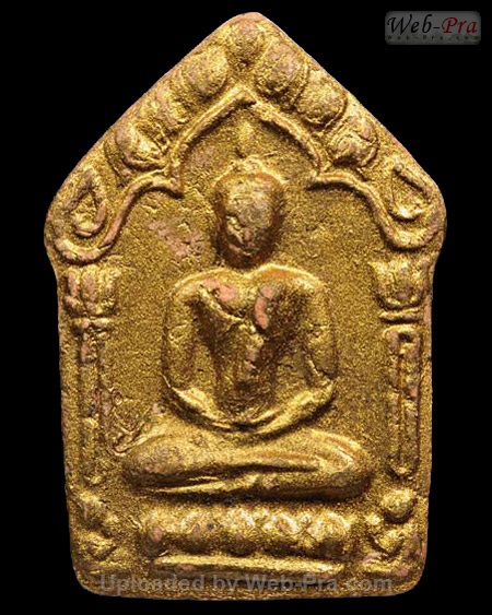 ปี 2517พระขุนแผนผงพรายกุมาร พิมพ์ใหญ่ หลวงปู่ทิม อิสริโก (3.เนื้อผงพรายกุมาร)