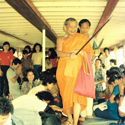 กำหนดการรับสังฆทาน วัดท่าซุง ณ บ้านซอยสายลม 2555