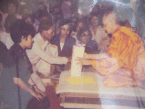 ประวัติหลวงปู่เครื่อง สุภัทโท (เทพเจ้าแดนดอกลำดวน)วัดสระกำแพงใหญ่