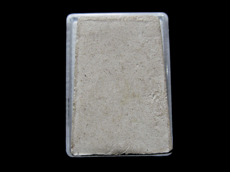 พระสมเด็จเนื้อผงขาว ไม่ทราบวัด..เริ่ม20บาท/.F142