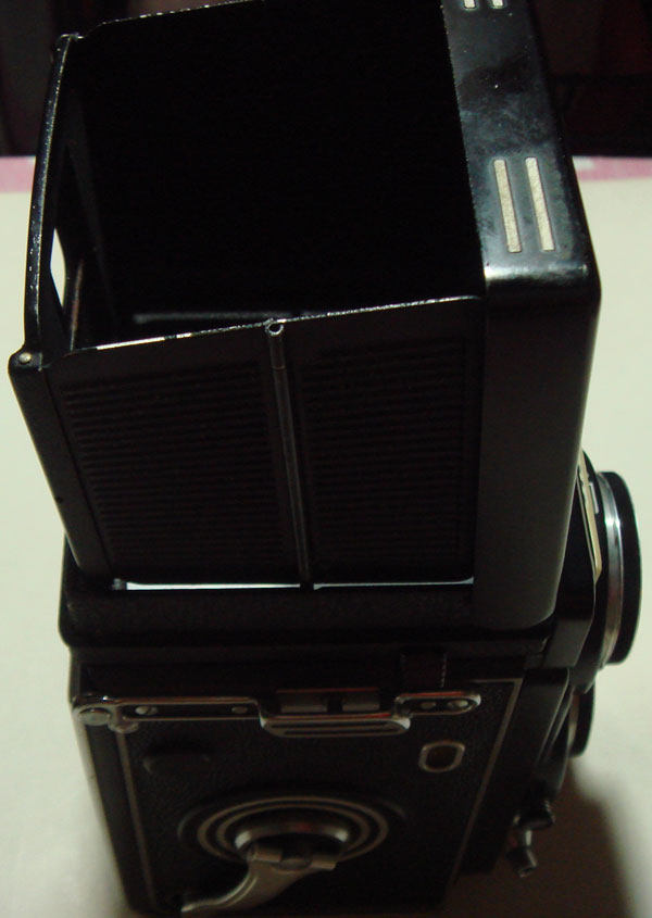 กล้องถ่ายรูปโบราณ Rolleiflex รุ่น K8 T2 ผลิตระหว่าง 1961-1966 Serlais T2167811 เลนส์ 3.5/75 mm.