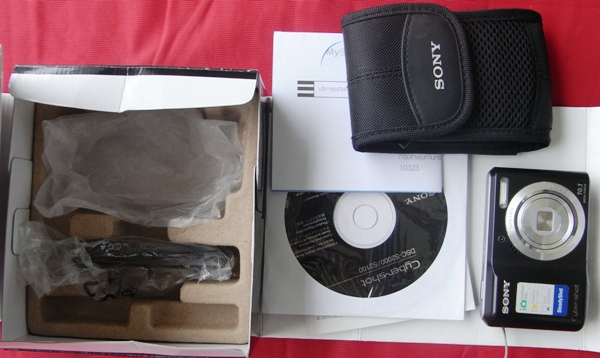 กล้องsony sybershot 10ล้านพิกเซล ถ่ายรูปพระเครื่องได้สบายครับ