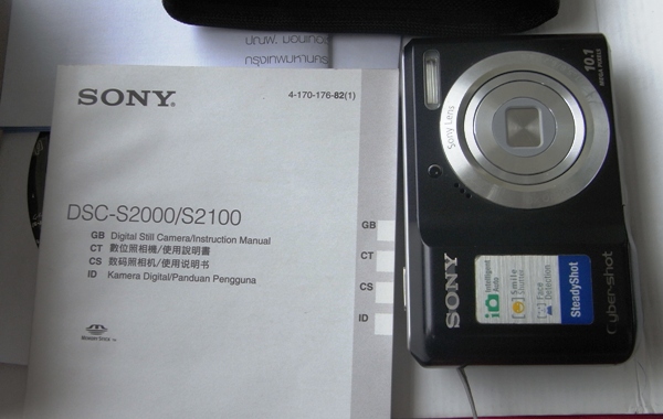 กล้องsony sybershot 10ล้านพิกเซล ถ่ายรูปพระเครื่องได้สบายครับ