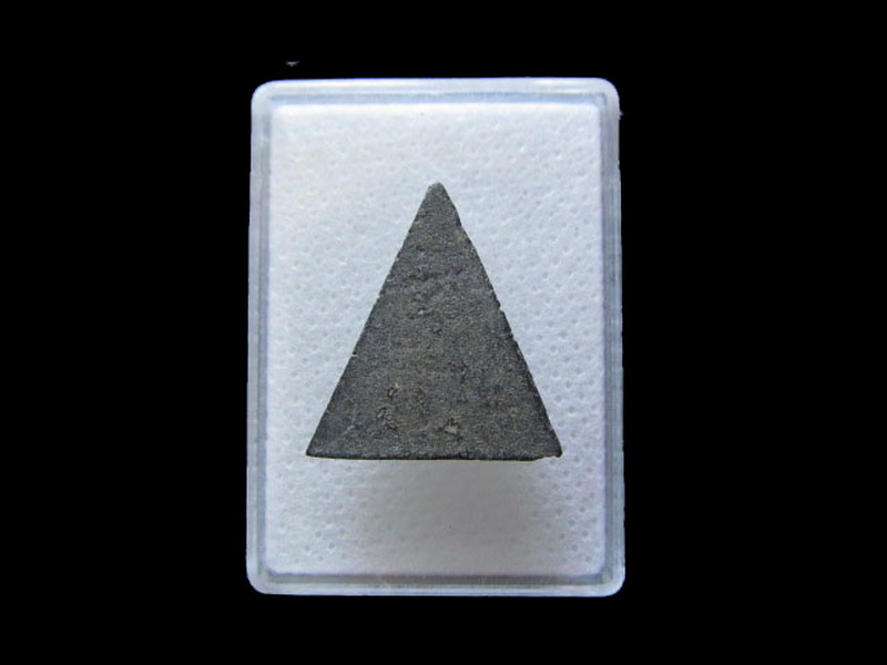 พระผงดำ ไม่ทราบวัดครับ .เริ่ม20บาท/.L.91