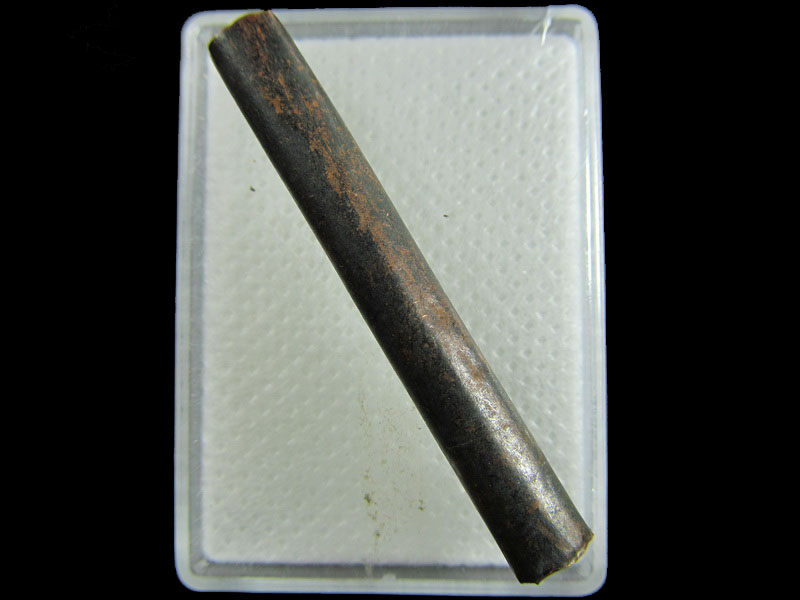 ตะกรุดทองแดงเก่าขนาด 4cm. ไม่ทราบที่ครับ .เริ่ม20บาท/.A-187