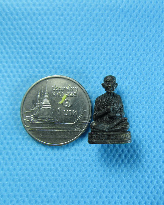 รูปหล่อสมเด็จพุฒาจารย์ โต วัดพรหมรังษี จ.ลพบุรี..เริ่ม20บาท/.(04/08/56-89)