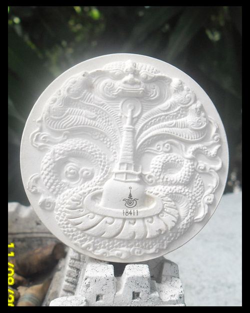 >> เคาะเดียว << จตุคามรามเทพ รุ่นเสวยสุข เคลือบ 3 สี (เขียว-เหลือง-มุกขาว)