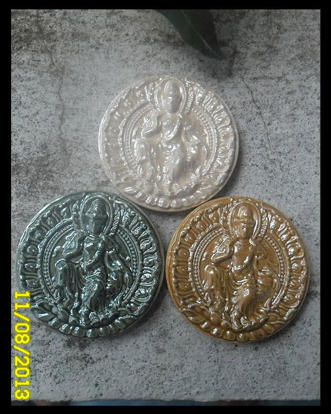 >> เคาะเดียว << จตุคามรามเทพ รุ่นเสวยสุข เคลือบ 3 สี (เขียว-เหลือง-มุกขาว)
