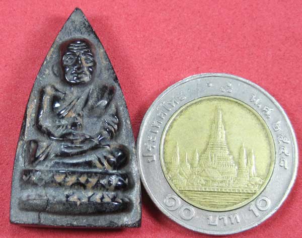 พระหลวงปู่ทวด จ.ปัตตานีแกะจากไม้ตะเคียนดำ1000 ปีปลุกเสกโดยหลวงปู่คำบุ จ.อุบล- คณาจารย์อิสาน