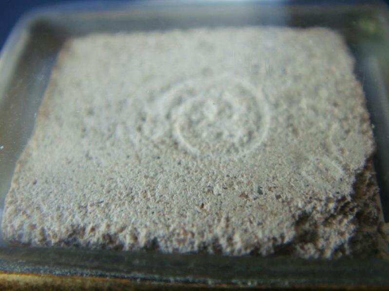 เคาะเดียว...พระสมเด็จเหม็น หลวงพ่ออุ้น วัดตาลกง เนื้อผง ปี2495 จ.เพชรบุรี เลี่ยมเก่า พร้อมบัตรรับรอง