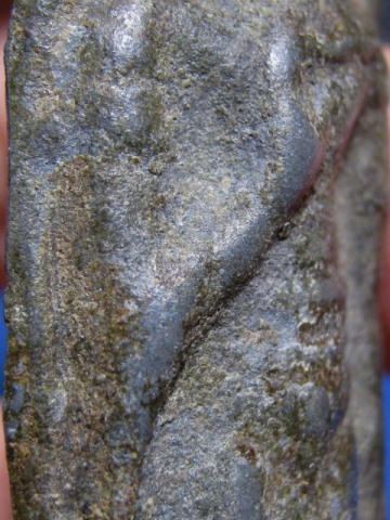 พระร่วงยืนประทานพร เนื้อชินเขียว จ.สุโขทัย ไขน้อย ราคาเบา ๆ 