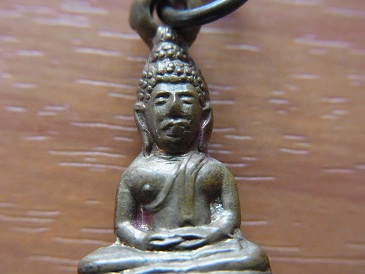 พระกริ่งปั๊มมีหู หลวงพ่อโต วัดบางพลี หลวงพ่อเผือก วัดกิ่งแก้ว ปลุกเสก