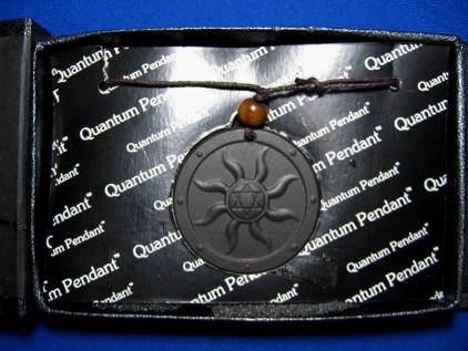 เหรียญควอนคั้ม เพ็นเดนท์ (Quantum Pendant from Japan) ราคาเบา ๆ นำมาลงใหม่