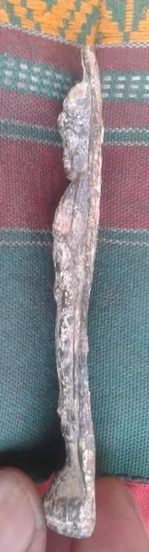 พระร่วงรางปืน เก่ามากไขขึ้นทั่วองค์ บุกมาจากรังตำรวจครับ