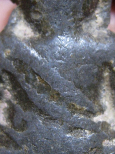 พระกรุวัดหูแกง เนื้อตะกั่วสนิมแดง จ.ตรัง สภาพใช้